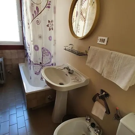 Residencia Buenos Aires 3* Виго