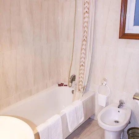 Residencia Buenos Aires 3*