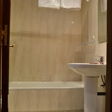 Residencia Buenos Aires 比戈