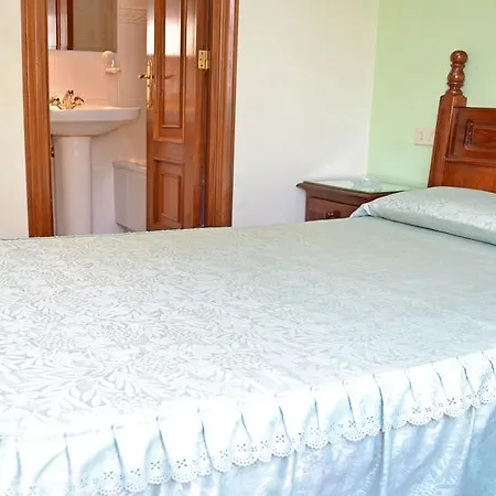 Residencia Buenos Aires 招待所 3*