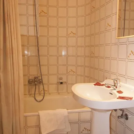 Residencia Buenos Aires 招待所 3*
