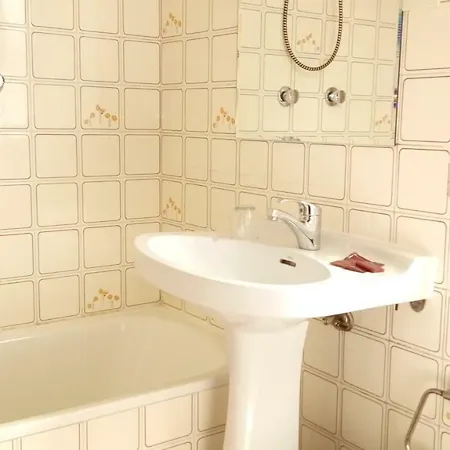 Residencia Buenos Aires Πανσιόν Βίγκο